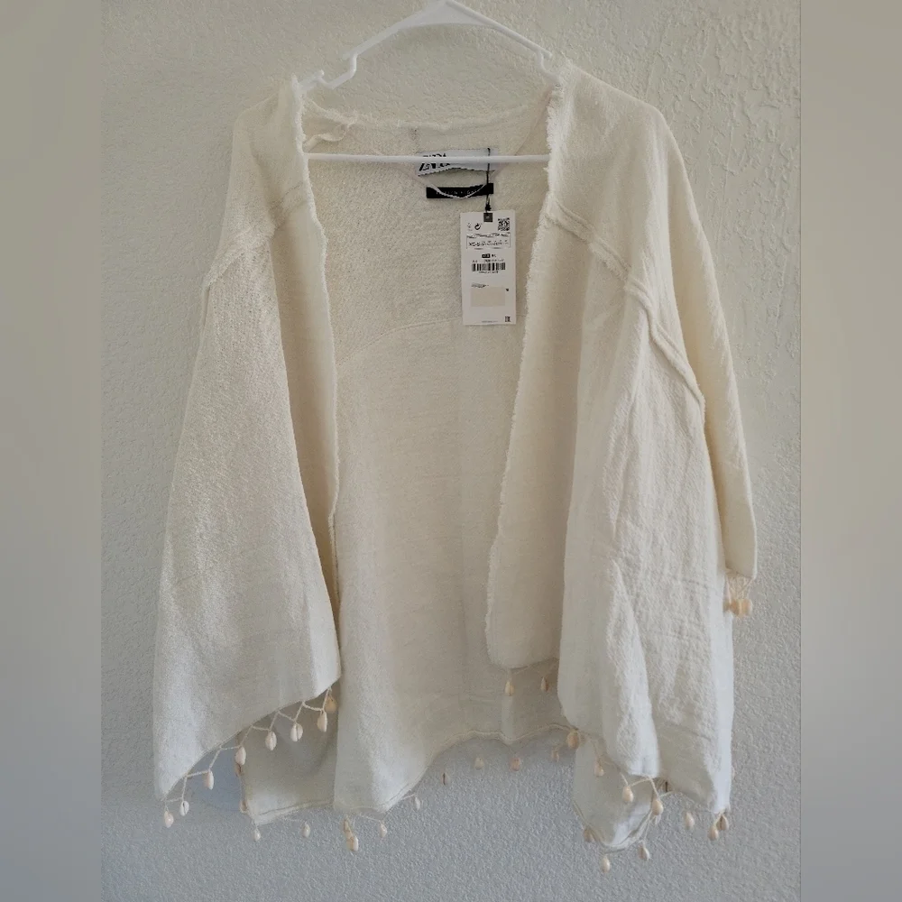 Zara - Shell Poncho - Picture 7 of 11